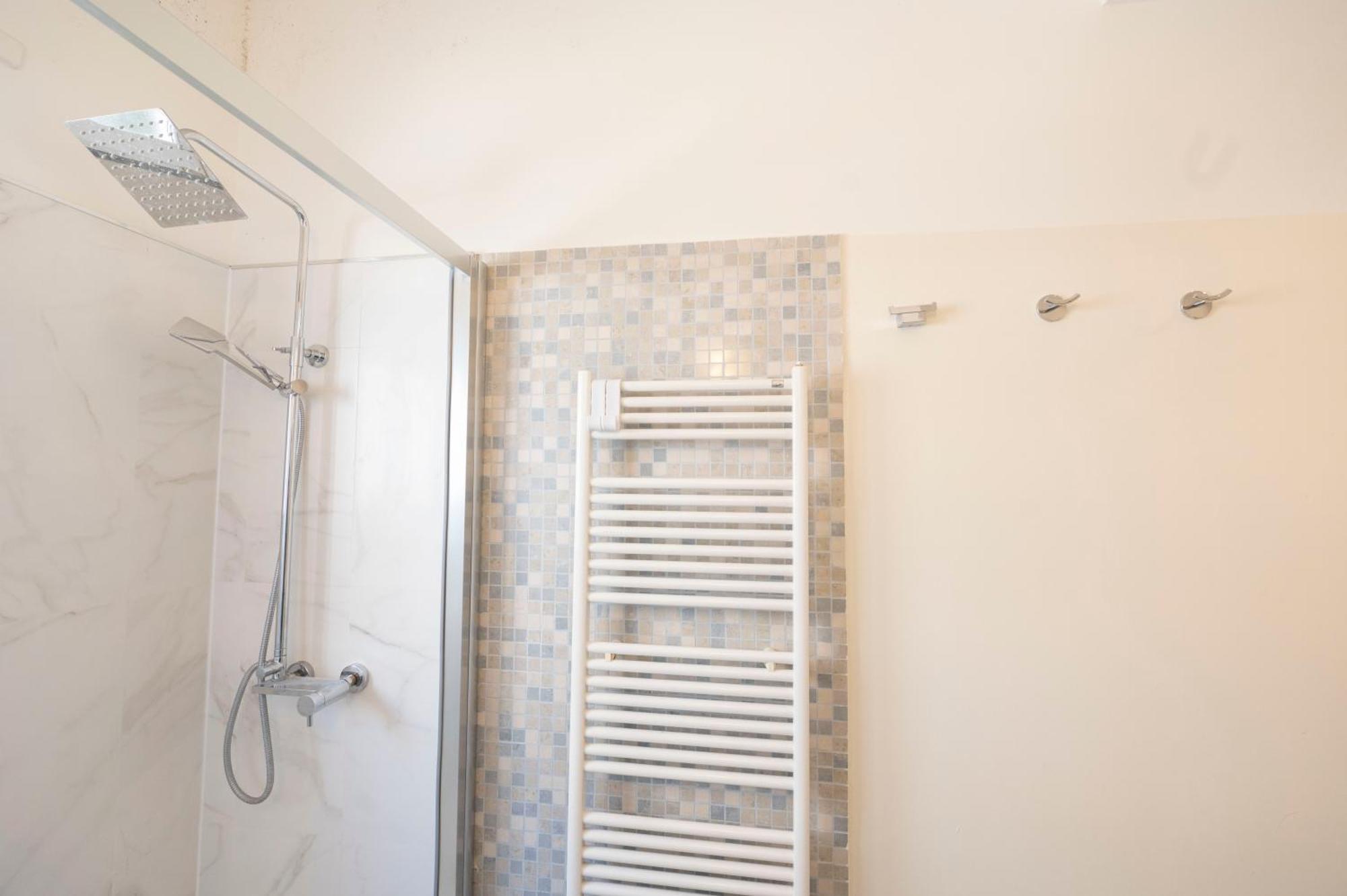 רומא St Peter New And Lightsome Apartment With Balcony מראה חיצוני תמונה