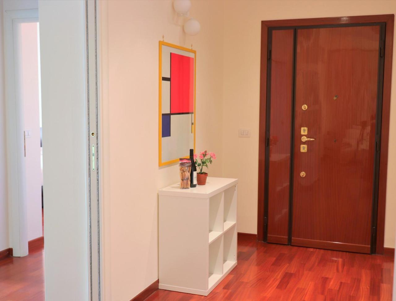 רומא St Peter New And Lightsome Apartment With Balcony מראה חיצוני תמונה